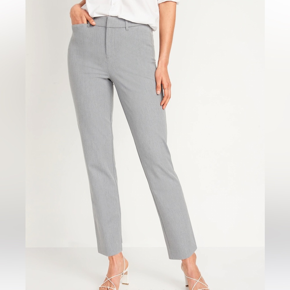 High-Rise Pixie Straight Ankle Pants for Women- gray- size 6- like new